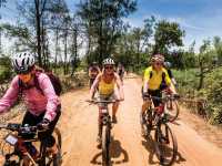 Cycling a backroad through rural Vietnam |  Richard I'Anson