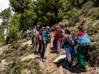 Meeting local people on the lesser known trails of Nepal |  Lachlan Gardiner